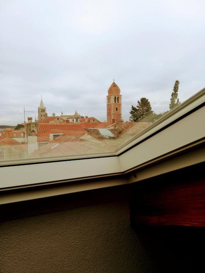 Lux Attic Old Town Rab Apartment Rab Town Luaran gambar